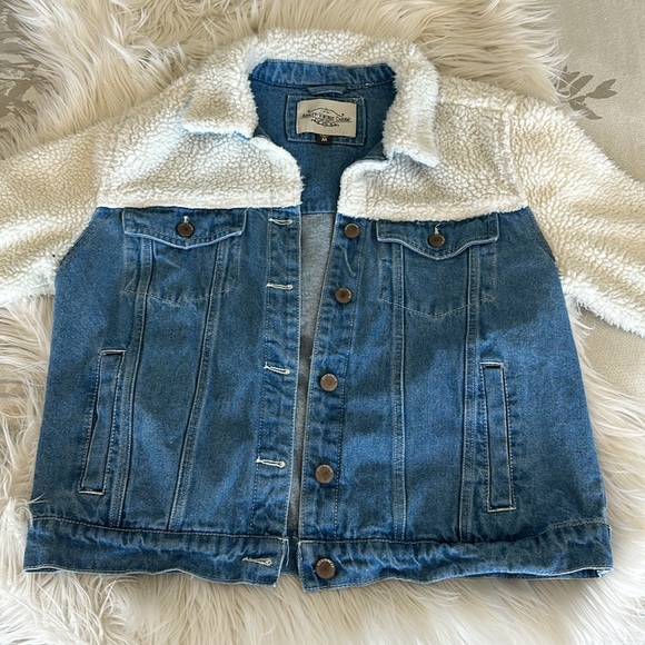 Fleece Jean Jacket - Picture 2 of 4